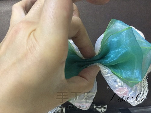 蕾丝蝴蝶结，满满的少女心 第9步