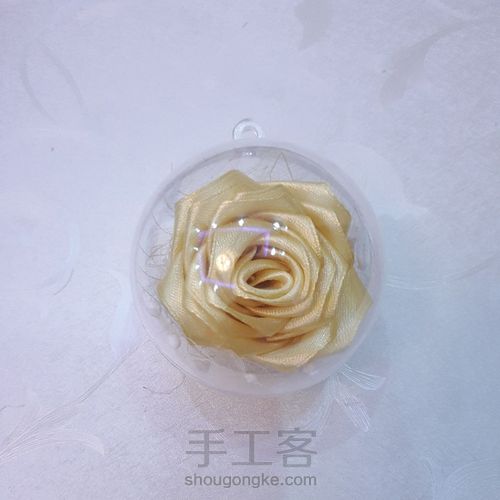 丝带玫瑰挂饰 第15步