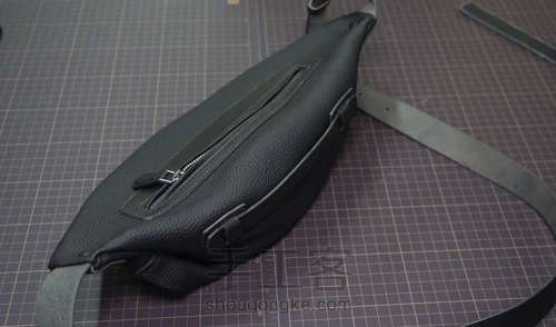 夏日必备——潮流休闲胸包 第160步