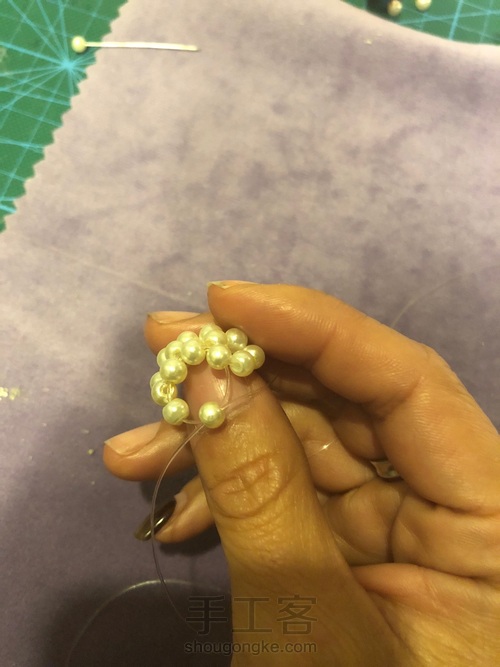 手工串珠 美美的珍珠球球 第26步