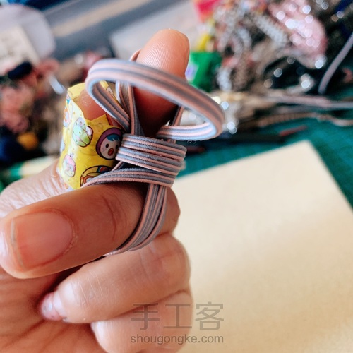 松紧带中国结发绳 发圈 第6步