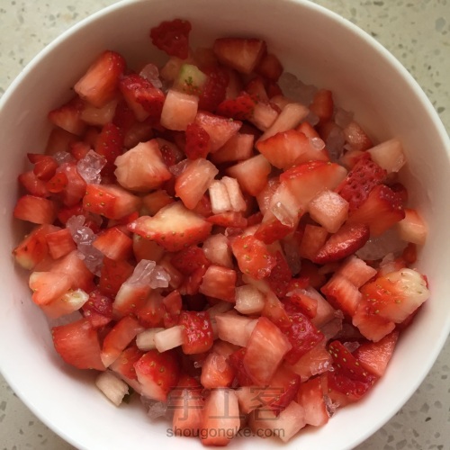 酸甜de草莓🍓酱 第6步