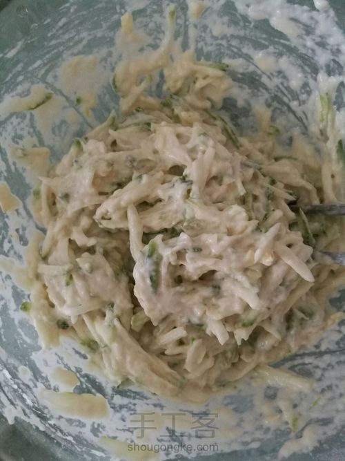 西葫芦饼 第3步