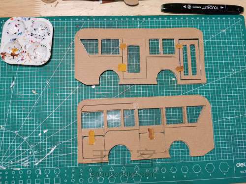 旧纸箱改造公交车 第2步
