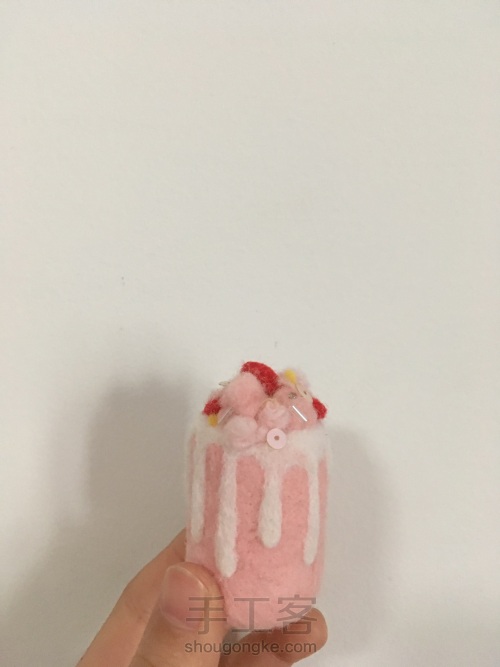 【羊毛毡教程】奶油草莓蛋糕 第11步