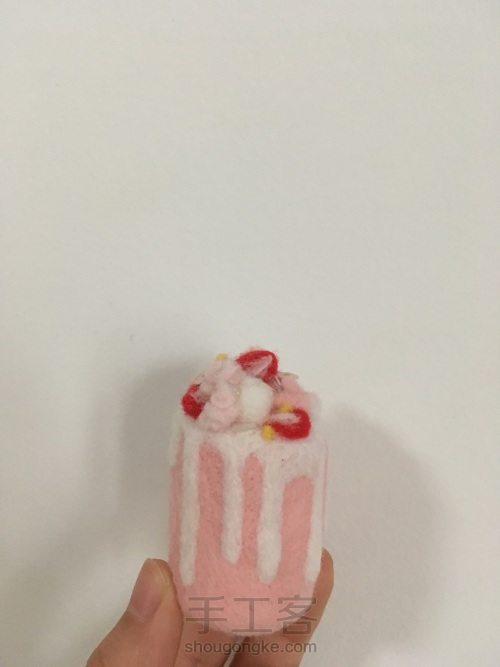 【羊毛毡教程】奶油草莓蛋糕 第12步