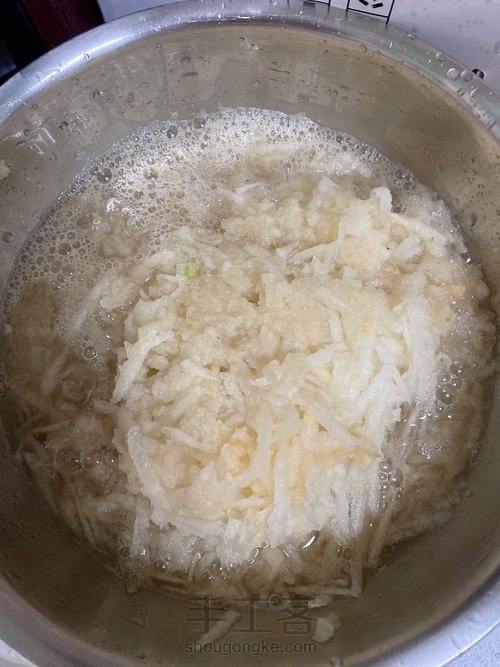 梨膏棒棒糖 第3步