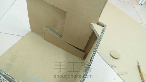 DIY废纸箱机器人瓦力 第11步