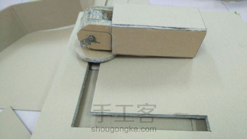 DIY废纸箱机器人瓦力 第17步