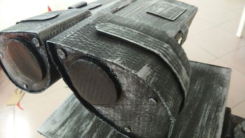 DIY废纸箱机器人瓦力 第30步