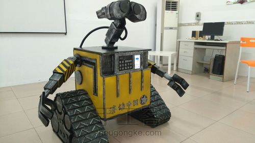 DIY废纸箱机器人瓦力 第35步