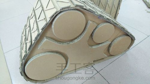 DIY废纸箱机器人瓦力 第9步