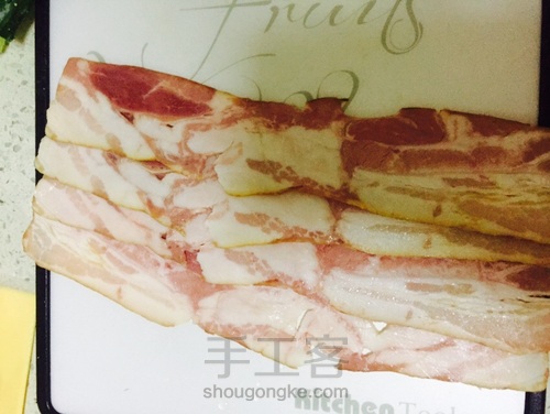 培根黄瓜卷+蔬菜沙拉鸡蛋三明治 第3步