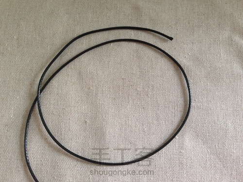 珍珠 蜡线手绳手链编织教程 第1步