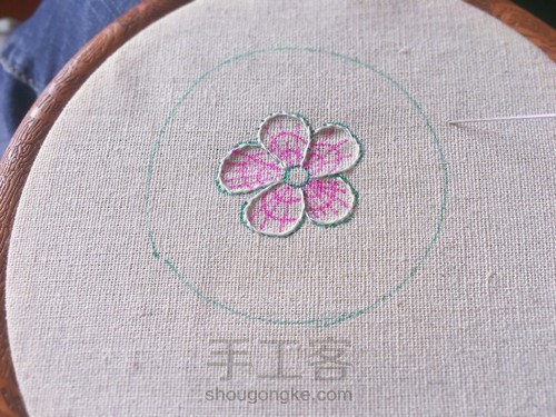 长短针练习作之一朵小花 第1步