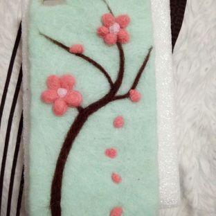 梅树手机壳