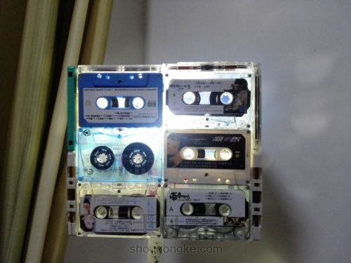 永不停息的磁带：一堆磁带和一个灯 第23步