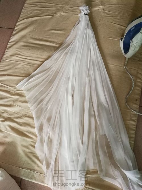 白色连衣裙 第5步