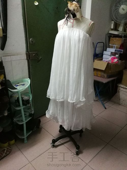 白色连衣裙 第7步