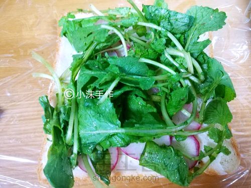 【沫】川香鸡柳三明治 第3步