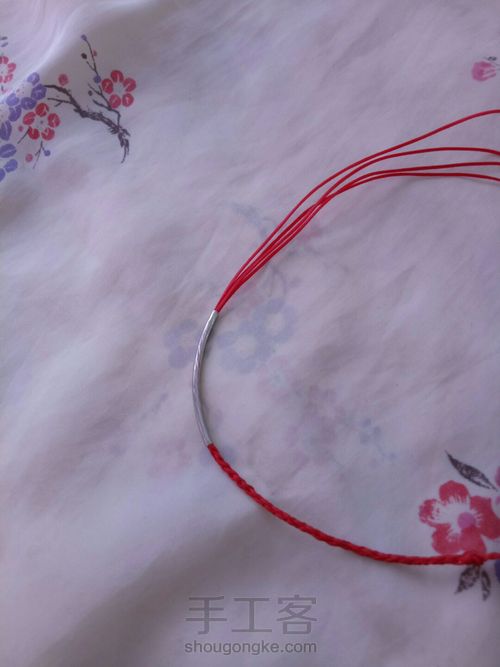给自己来一条简洁的红绳子 第5步