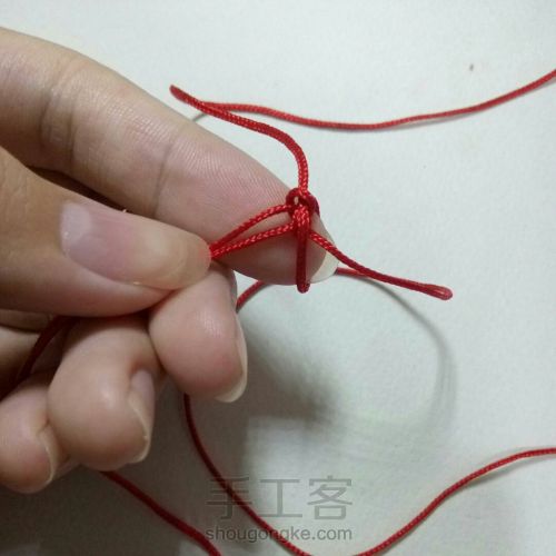 【如意】红绳DIY编织手链 古风文艺复古 第16步