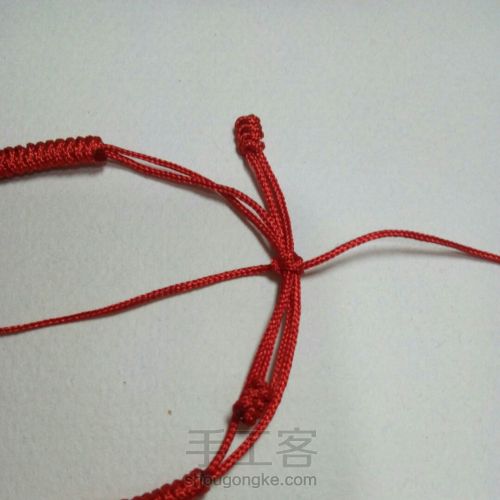 【如意】红绳DIY编织手链 古风文艺复古 第22步