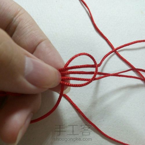 【如意】红绳DIY编织手链 古风文艺复古 第4步