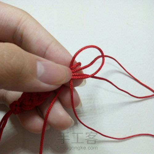 【如意】红绳DIY编织手链 古风文艺复古 第5步