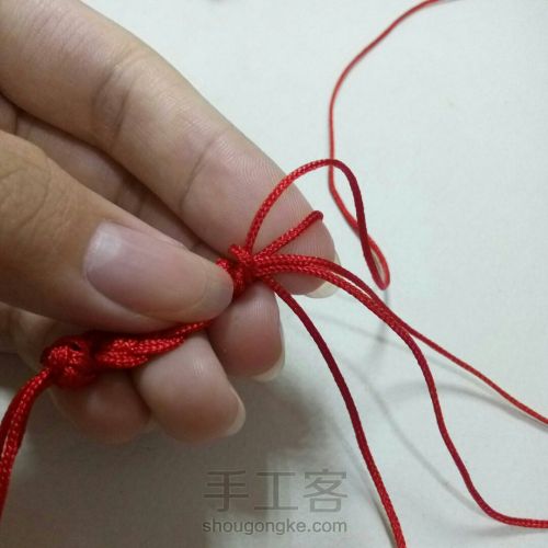 【如意】红绳DIY编织手链 古风文艺复古 第7步