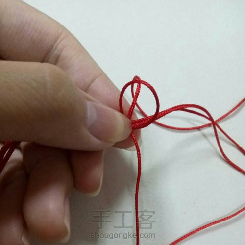 【如意】红绳DIY编织手链 古风文艺复古 第8步