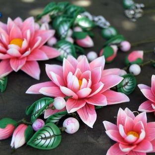 DIY粘土手工制作荷花装饰项链【转载】