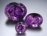 以前，紫水晶与红宝石祖母绿一样昂贵，直到19世纪，当时在巴西发现了大量矿藏。紫水晶的价格越来越亲民，被更多人喜欢，更多人所接受。
紫水晶在古希腊语中意味着“不醉（not drunk）”，所以有人相信紫水晶可以防止中毒。
今天，作为最有价值的石英品种，紫水晶需要设计师和大众市场珠宝，其紫色到柔和色调保持广泛的消费者吸引力。
