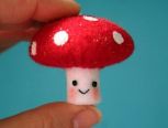  布艺可爱小蘑菇