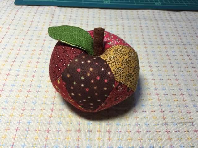 最简单的手工布艺水果图片